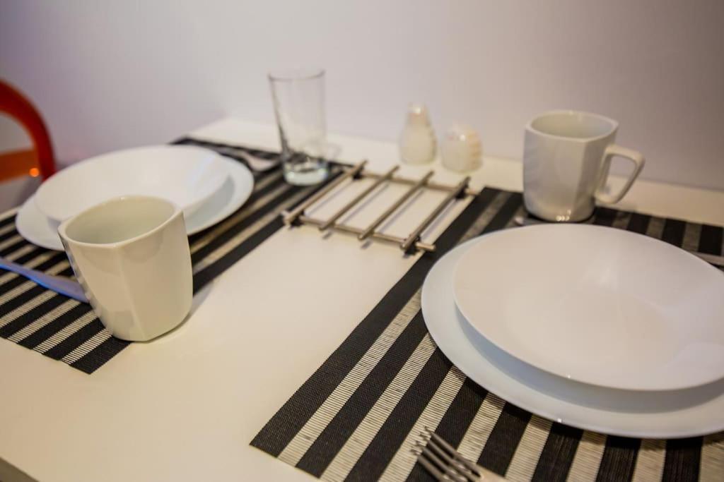 2 Bedrooms Apartment Close To Metro Dafni In Athens Luaran gambar