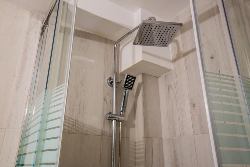 2 Bedrooms Apartment Close To Metro Dafni In Athens Luaran gambar
